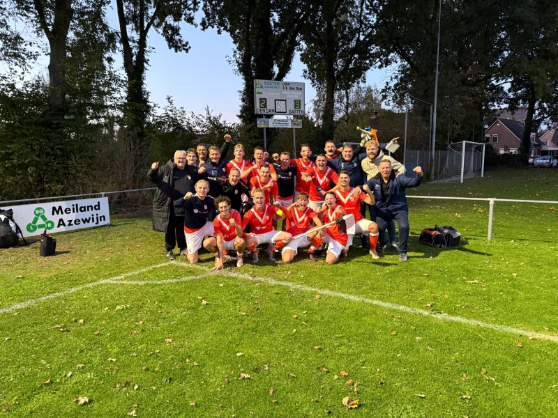 Voorwaarts bekert door na monsterscore
