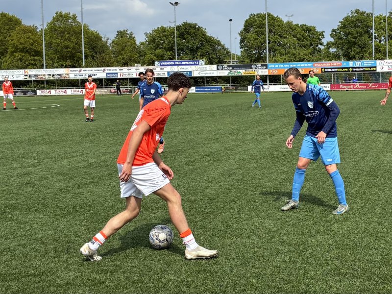 Prima overwinning bij kampioen zonder beloning