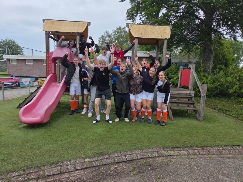 Voorwaarts JO17 beste van Twenterand