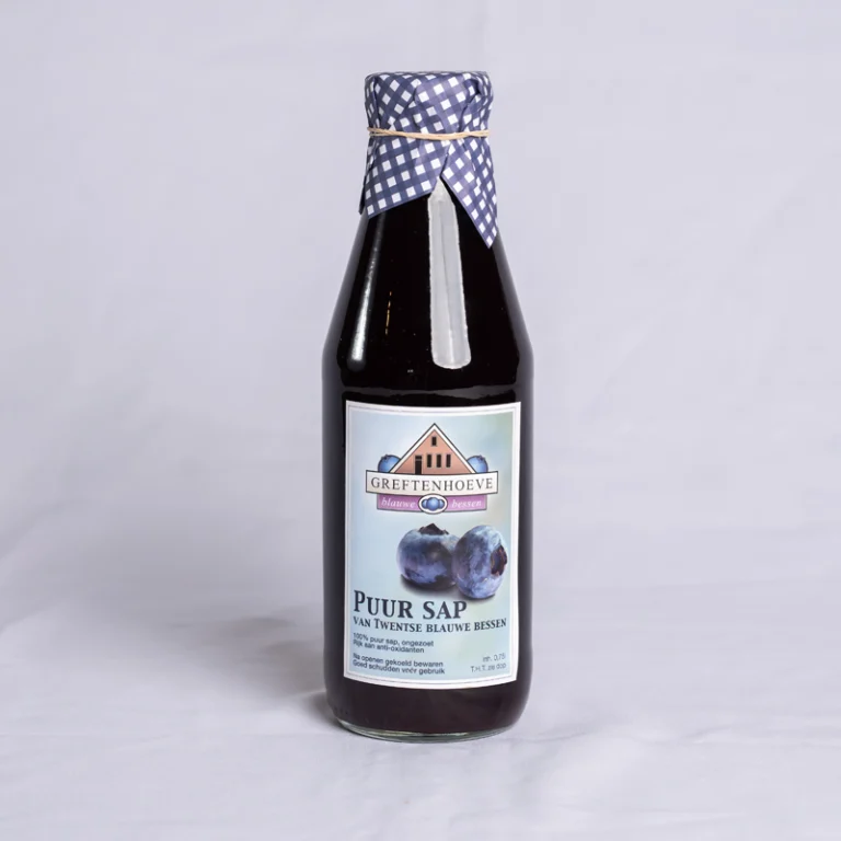 Blauwe bessensap van de Greftenhoeve